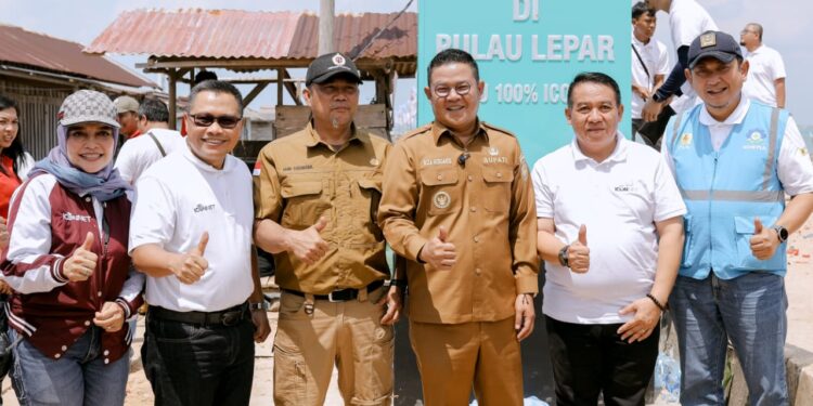 PLN ICON Plus Dukung Penetrasi Internet di Pulau Lepar