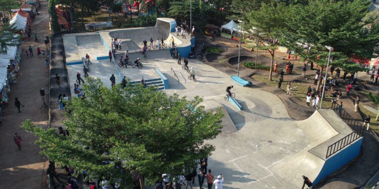 RTH Kalijodo, Warga Diminta Manfaatkan Fasilitas Dengan Baik