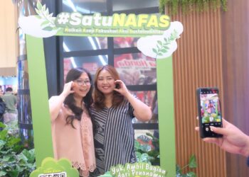 FIFGROUP Dukung Pelestarian Lingkungan, Tanam Mangrove