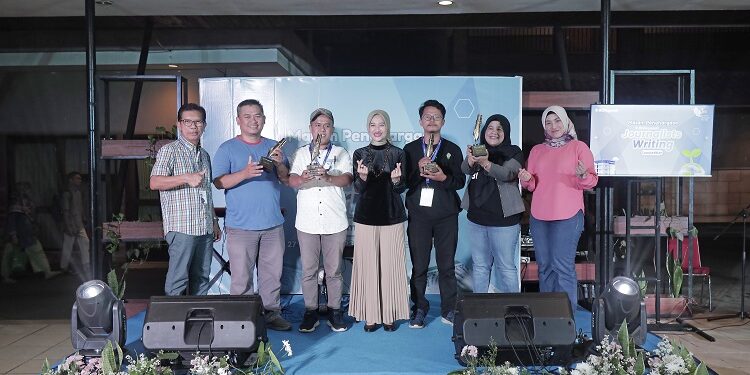 Pemenang BCA Syariah Journalist Writing Competition 2023