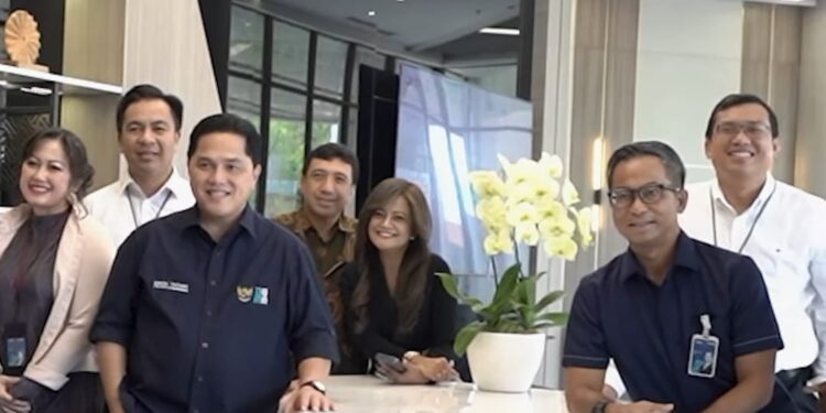 Menteri BUMN Erick Thohir Apresiasi Program Digitalisasi Thematic Education Outlet BNI