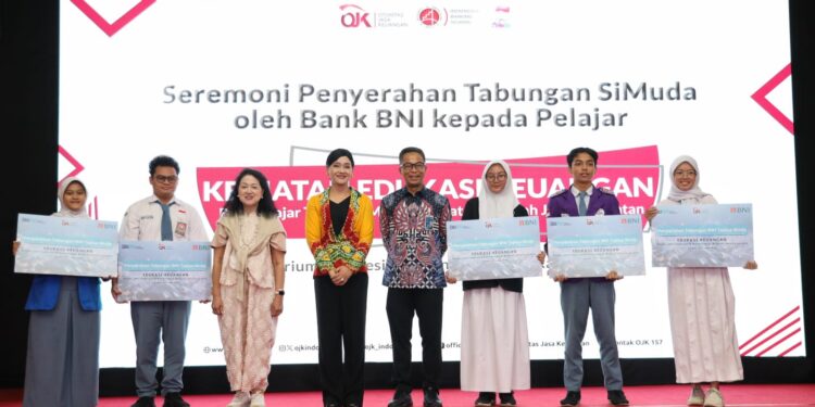 BNI-OJK Ajak Pelajar Kenali Program SiMuda