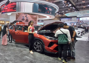 Penjualan Mobil Stagnan 1 Juta Unit Per Tahun Satu Dekade