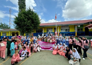 Srikandi PLN Icon Plus Goes To School, Beri Bantuan Edukasi untuk Kemajuan Negeri