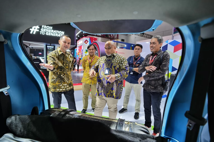 PGN Pamer GasKu di IIMS 2024 Untuk Kendaraan Ramah Lingkungan. (Foto: Urbancity.co.id/Pool/Dok. PGN)