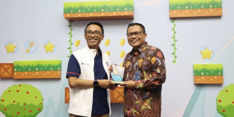 Sinergi BUMN, PLN Icon Plus dan Pos Indonesia Sepakat Jalin Kerja Sama Strategis