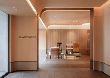 Blackwood, Membangun Label Sendiri, Ogah Jadi “Tukang Jahit”