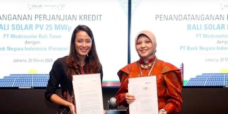 Dukung Transisi Energi, BNI Danai Proyek PLTS