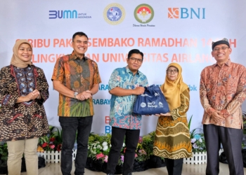 Semarak Ramadhan, BNI dan UNAIR Bagi 1.000 Paket Sembako