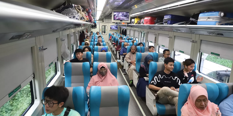 KAI Buka Pemesanan Tiket Tambahan