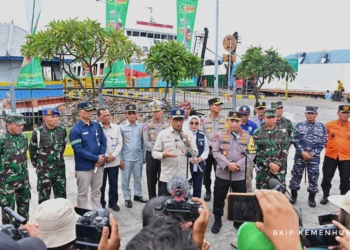 Menhub: Mudik Sebaiknya Pakai Angkutan Massal