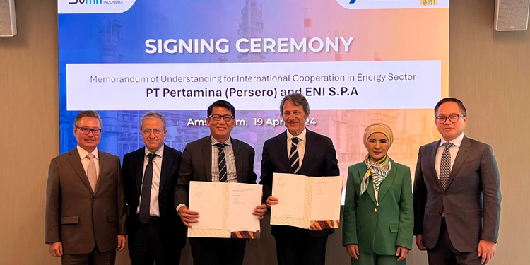 Gandeng ENI, Pertamina Tingkatkan Produksi Migas