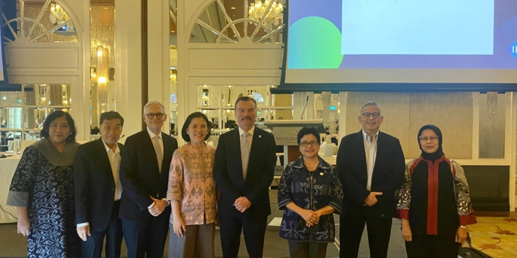 OJK Perkuat Peran Profesi Penunjang di Industri Jasa Keuangan