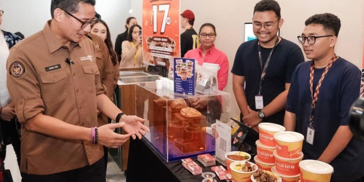 Menparekraf Janji Buka Akses Permodalan UMKM Makin Luas