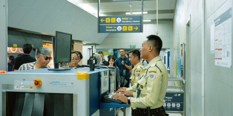 Selama Mei MRT Jakarta Angkut 3,34 Juta Orang