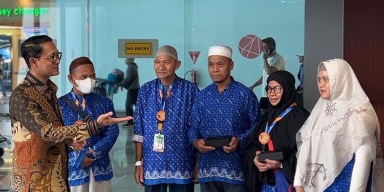 Komitmen Pelayanan Terbaik, BSI Sambut Kepulangan Jamaah Haji 2024