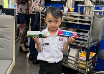 KAI Tebar Hadiah dan Diskon Harga Makanan di Kereta Selama Libur Sekolah