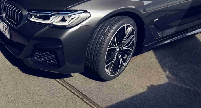 Ini Lima Tips Mencegah Ban Mobil Overheating Saat Cuaca Panas Musim Kemarau