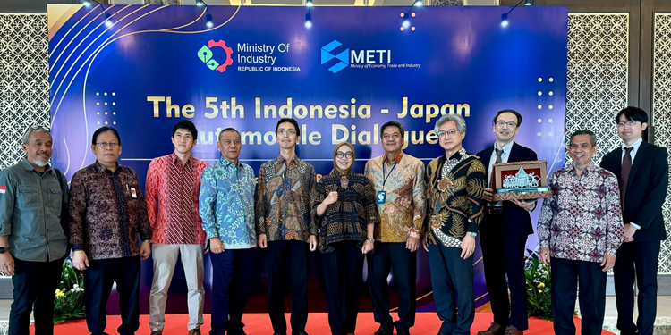 Turunkan Emisi Karbon Sektor Otomotif, RI-Jepang Makin Mesra