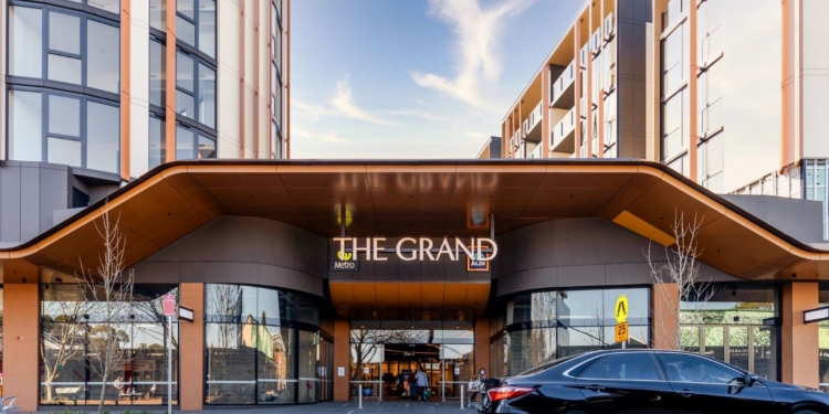 Iwan Sunito Akuisisi Aset Kedua Crown Group Senilai Rp215 Miliar