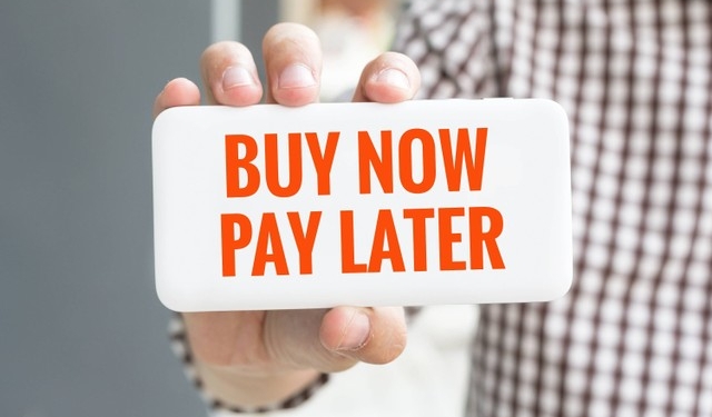 OJK Terima 160 Pengaduan Soal Perilaku Petugas Penagihan SPayLater