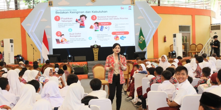 Friderica OJK: Literasi Sudah Baik, Tapi Sering Dikalahkan Sikap Tamak dan Serba Instan