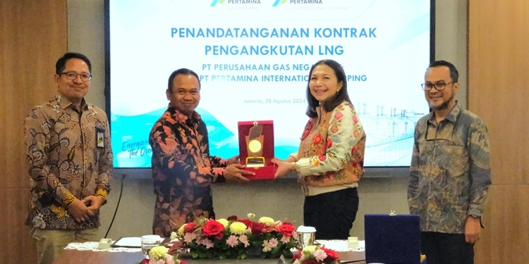Dukung Transisi Energi, Pertamina Shipping Gandeng PGN Angkut LNG