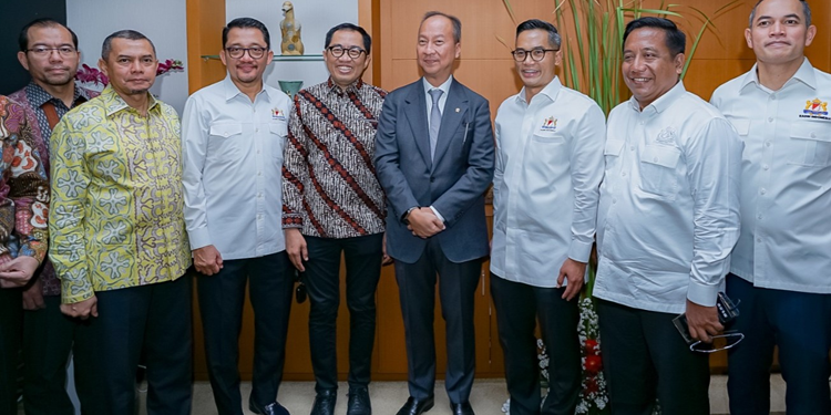 Lanjutkan Hilirisasi, Kemenperin Tancap Gas Topang Ekonomi 8 Persen