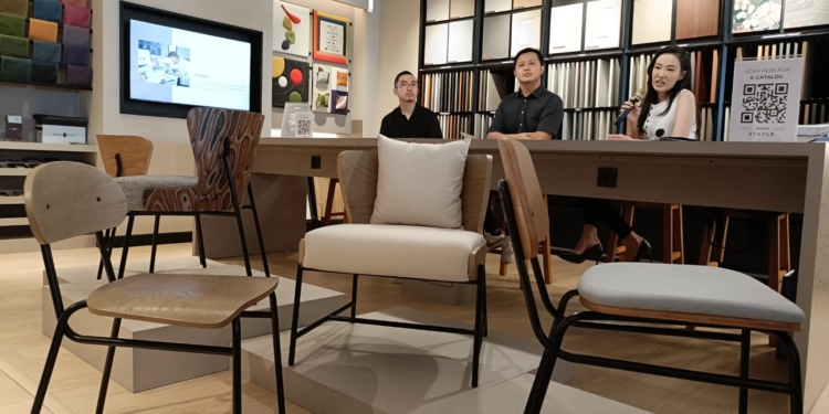 Ikons Furniture Luncurkan Koleksi Kursi Staple