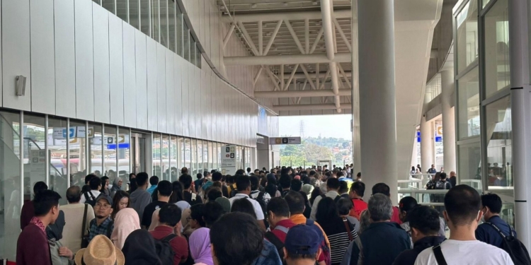 Setahun Beroperasi, Whoosh Angkut 5,8 Juta Penumpang