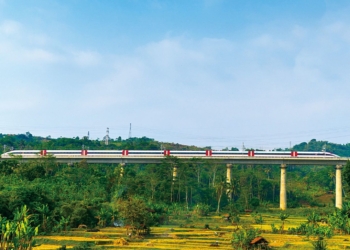 Sebagian Besar Penumpang Whoosh adalah Wisatawan