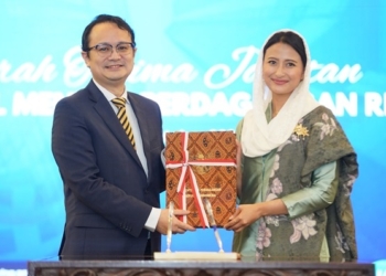 Kemendag Gelar Serah Terima Jabatan Wamendag dari Jerry Sambuaga ke Dyah Roro Esti