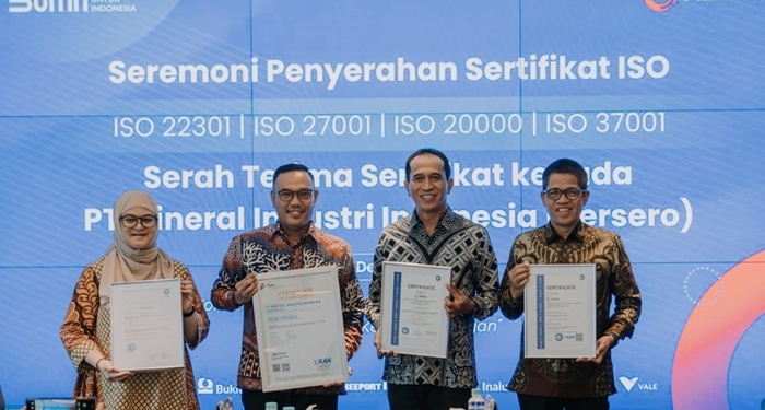 MIND ID Terima Empat Sertifikat ISO Sebagai Komitmen pada Keberlanjutan Bisnis