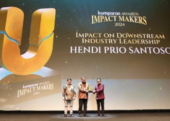 Kepemimpinan Berdampak, Dirut MIND ID Raih Penghargaan Impact on Downstream Industry Leadership