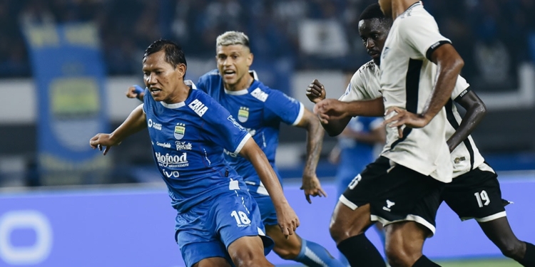 Persib Bandung Pertahankan Dominasi di Puncak Klasemen Liga 1 Usai Tekuk PSM Makassar 1-0