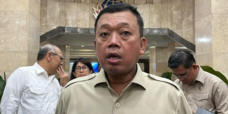 Menteri ATR Panggil Tiga Perusahaan Terkait Pagar Laut Bekasi untuk Renegosiasi