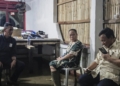 Saat Terobos Banjir Bekasi, Prabowo Telepon Kepala BGN , Siapkan Program Makan Bergizi Gratis Untuk Warga