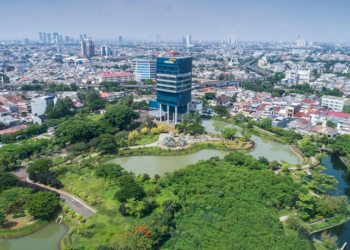 Bank Mandiri Dukung Keberlanjutan dengan Daur Ulang dan Akses Air Bersih