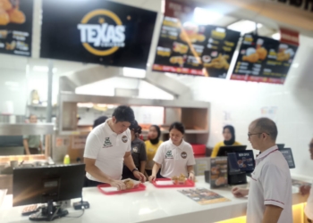 Menikmati Menu Texas Chicken Sebelum Atau Sesudah Perjalanan dengan Whoosh!