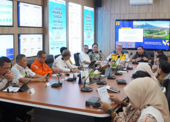 DPR Tinjau Kesiapan Tol Jakarta-Cikampek Jelang Libur Lebaran 2025