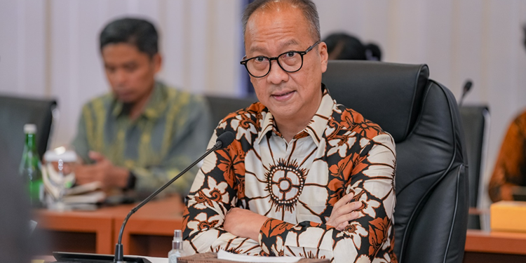 Sektor Manufaktur Tumbuh Pesat, Serap Tenaga Kerja Baru Lebih Banyak dari PHK