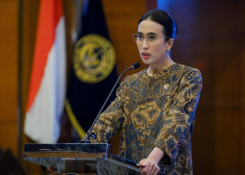 Dukung Penurunan Harga Tiket Pesawat, Kemenpar Rilis Kampanye Wisata Lebaran 2025