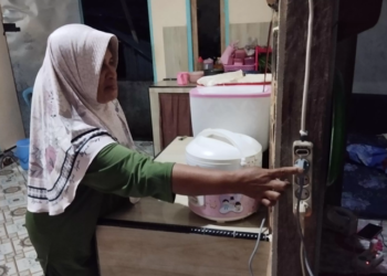 PLN Nyalakan Listrik 24 Jam untuk Lima Pulau di Maluku Sambut Ramadan 1446 H