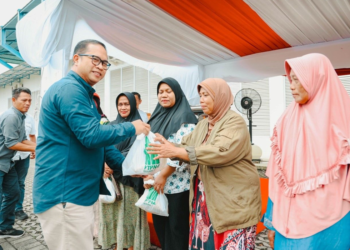 PTPN IV Regional III Gelar Gerakan Pangan Murah, Ibu-Ibu Antusias Berbelanja