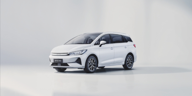 BMW Gugat BYD: Konflik Hak Merek M6 Guncang Dunia Otomotif