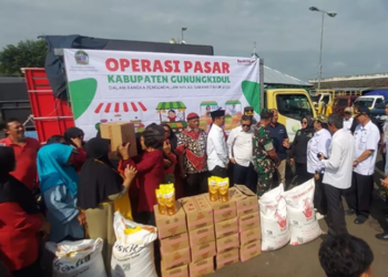 Rajawali Nusindo Gelar Operasi Pasar Murah, Jual Minyak Goreng Rp14.500/Liter