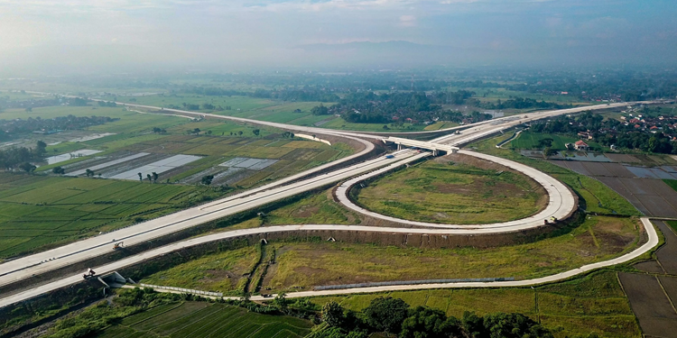 SIG Pastikan Kualitas Konstruksi Tol Jogja-Solo Demi Kenyamanan Mudik Lebaran 2025