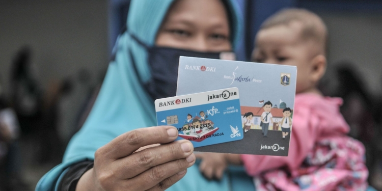 Bank DKI Salurkan KJP Plus Tahap I 2025 kepada 43.502 Siswa Penerima Baru