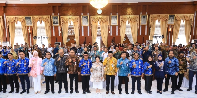 Penguatan Integritas Fondasi Utama Pertumbuhan Ekonomi, OJK Gelar Governansi Insight Forum di Kalimantan Selatan