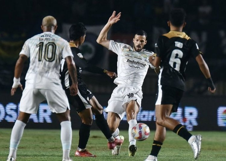 Persib Bandung VS Dewa United Piala Presiden 2025 (Foto: Urbancity.co.id/Bola:net)